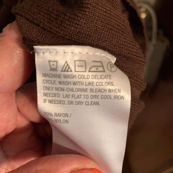 $83.00Sweater dress BY BEAUTIFUL ~ Elegant Brown Ribbed Knit Dress - never worn - Picture 5 of 11